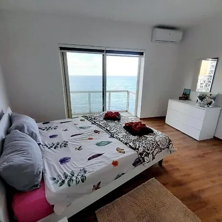 Seafront Bedroom In * Sliema